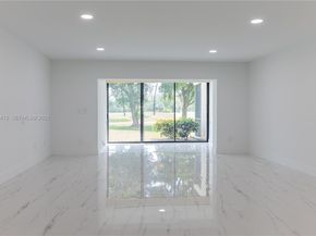 8435 Casa Del Lago 22C, Boca Raton FL 33433