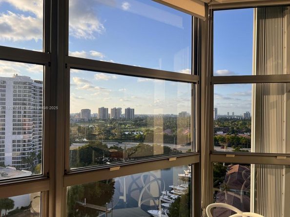 Undisclosed Address #A11807125, Aventura FL 33180