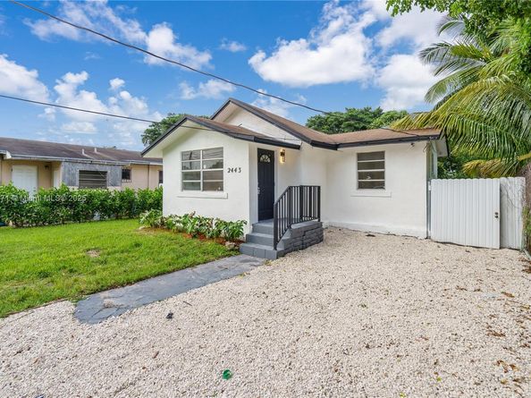2443 NW 55th St, Miami FL 33142
