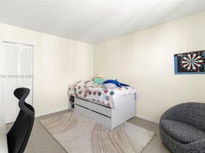 301 NE 14th Ave 601, Hallandale Beach FL 33009