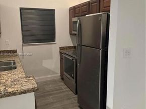 3600 NW 83rd Ln, Sunrise FL 33351