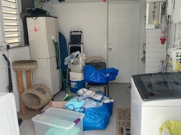 1218 N 24th Ave, Hollywood FL 33020