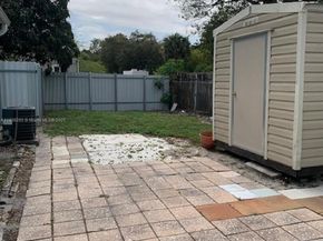 1218 N 24th Ave, Hollywood FL 33020