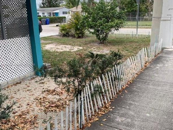 1218 N 24th Ave, Hollywood FL 33020