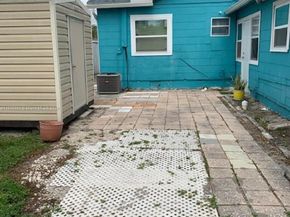 1218 N 24th Ave, Hollywood FL 33020