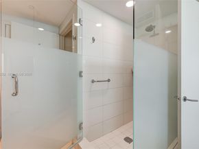 460 NE 28 704, Miami FL 33137