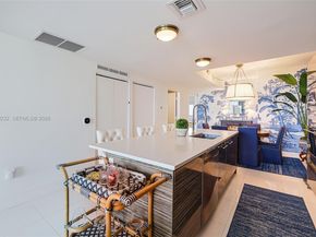 460 NE 28 704, Miami FL 33137