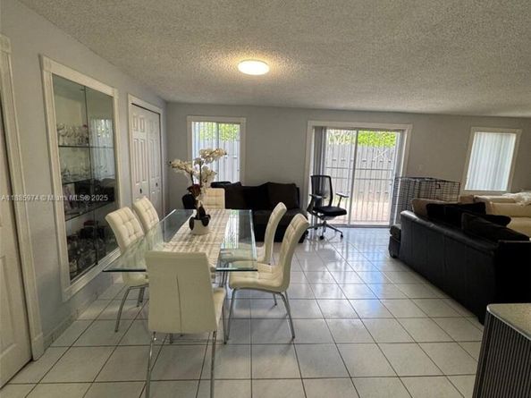 2410 SW 122nd Ct 1, Miami FL 33175