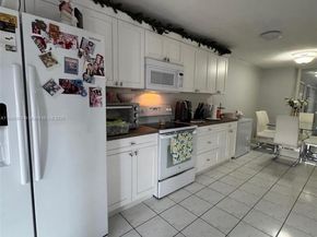 2410 SW 122nd Ct 1, Miami FL 33175