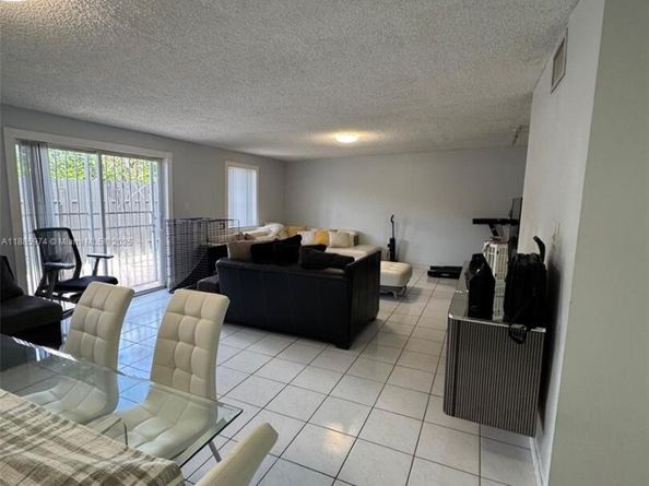 2410 SW 122nd Ct 1, Miami FL 33175