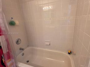 1885 SE 13th St, Homestead FL 33035