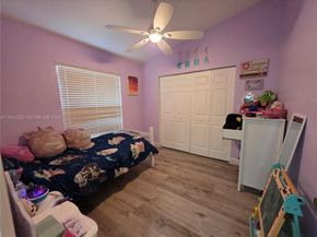 1885 SE 13th St, Homestead FL 33035