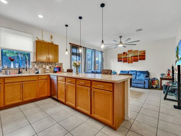 726 SE 37th Pl, Homestead FL 33033