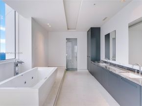 18201 E Collins Ave TS1, Sunny Isles Beach FL 33160