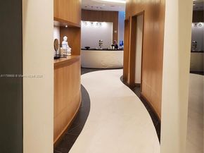 851 NE 1st Ave 2208, Miami FL 33132