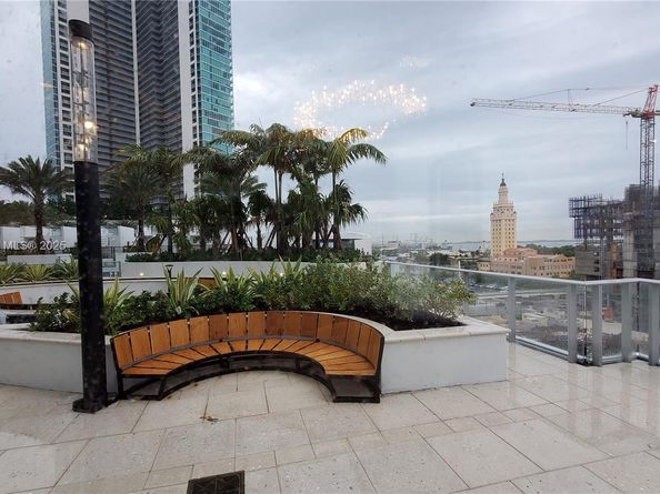 851 NE 1st Ave 2208, Miami FL 33132