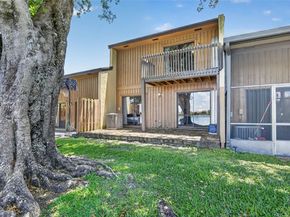 4283 S Pine Island Rd, Davie FL 33328