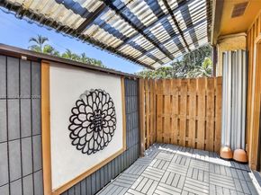 4283 S Pine Island Rd, Davie FL 33328