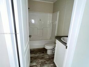 3210 Royal Palm Ct, Dania Beach FL 33312