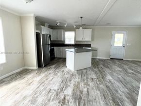 3210 Royal Palm Ct, Dania Beach FL 33312