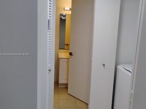 6332 La Costa Dr F, Boca Raton FL 33433