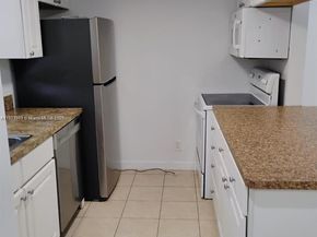 6332 La Costa Dr F, Boca Raton FL 33433