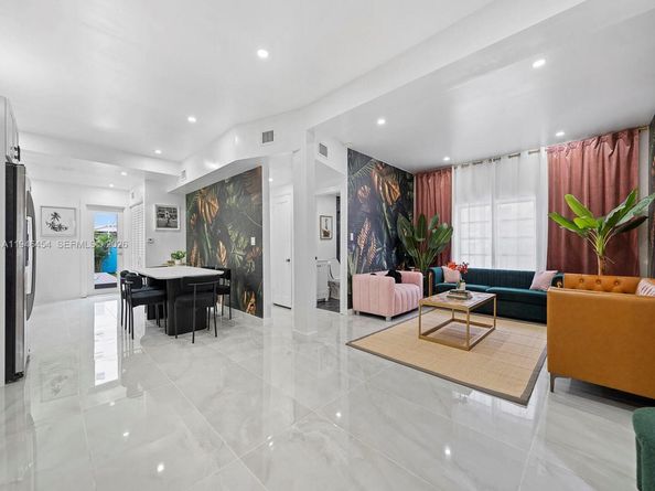 1845 SW 9th St, Miami FL 33135