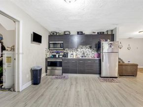 2512 NW 9th Pl, Fort Lauderdale FL 33311