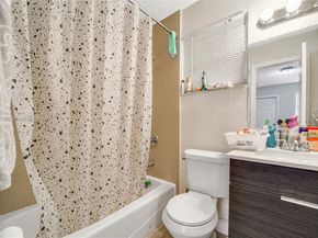 2512 NW 9th Pl, Fort Lauderdale FL 33311