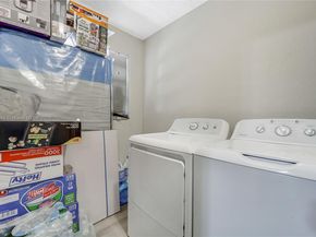 2512 NW 9th Pl, Fort Lauderdale FL 33311