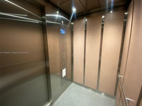 Undisclosed Address #A11789952, Miami Beach FL 33139