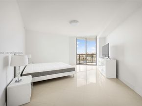 17301 Biscayne Blvd 1704, North Miami Beach FL 33160