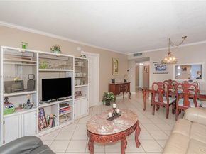2991 NW 46th Ave 210, Lauderdale Lakes FL 33313