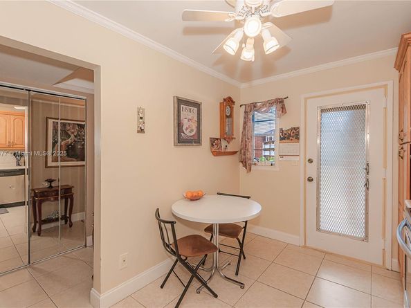 2991 NW 46th Ave 210, Lauderdale Lakes FL 33313