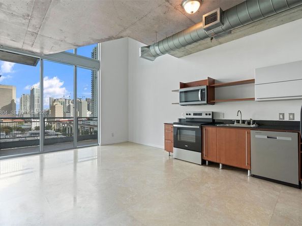 690 SW 1st Ct 1517, Miami FL 33130