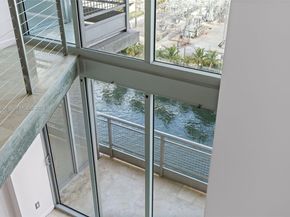 690 SW 1st Ct 1517, Miami FL 33130