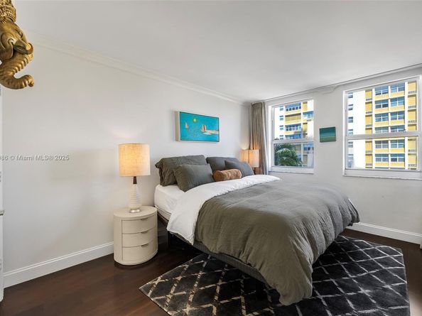 90 Alton Rd 811, Miami Beach FL 33139