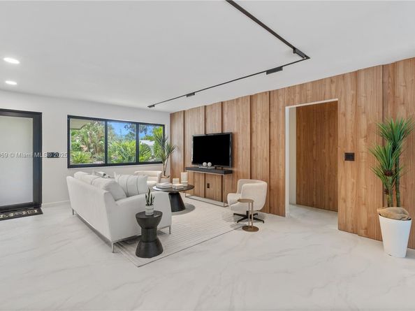 2020 NE 54th, Fort Lauderdale FL 33308