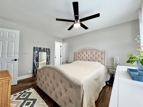 10019 Winding Lake Rd 202, Sunrise FL 33351