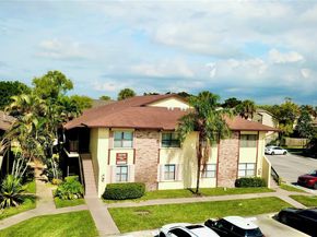 10019 Winding Lake Rd 202, Sunrise FL 33351
