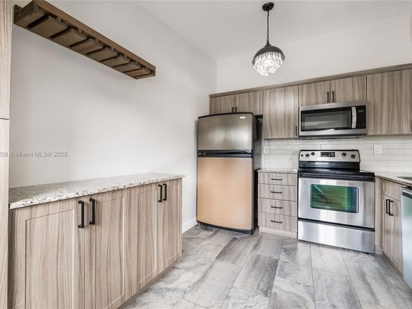12525 SW 147th Ter, Miami FL 33186