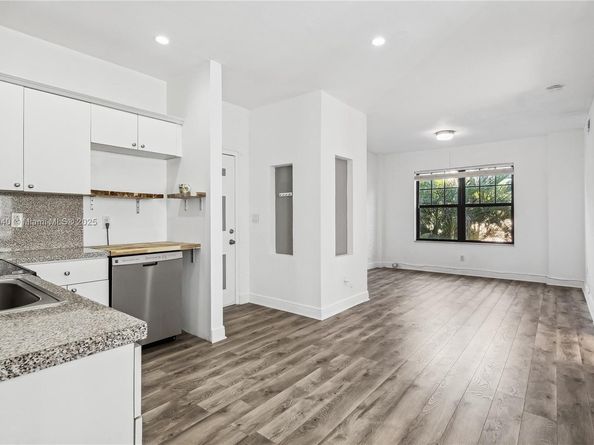 934 Michigan Ave 209, Miami Beach FL 33139