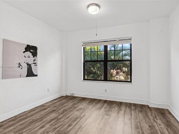 934 Michigan Ave 209, Miami Beach FL 33139