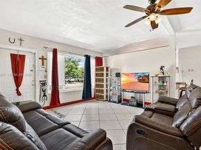 9430 Easter Rd, Cutler Bay FL 33157