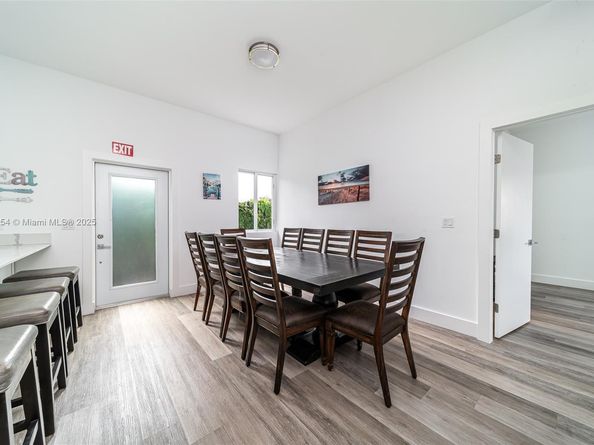 112 NW 10th St, Hallandale Beach FL 33009