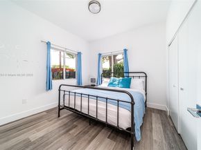 112 NW 10th St, Hallandale Beach FL 33009