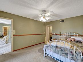1104 N Hiatus Rd 1104, Pembroke Pines FL 33026