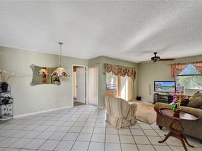 1104 N Hiatus Rd 1104, Pembroke Pines FL 33026