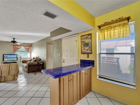 1104 N Hiatus Rd 1104, Pembroke Pines FL 33026