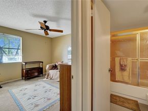 1104 N Hiatus Rd 1104, Pembroke Pines FL 33026